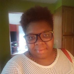 Meet your Posher, Marsha